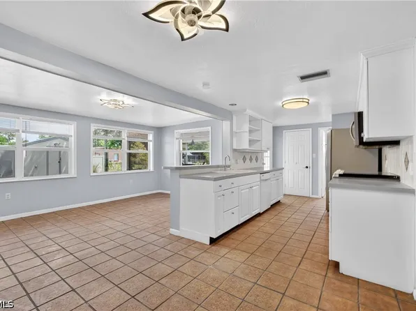 12362 3rd St, Fort Myers, FL 33905