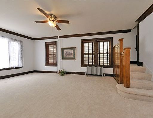 Gorgeous Original Woodwork! 2nd LR or Family Rm?