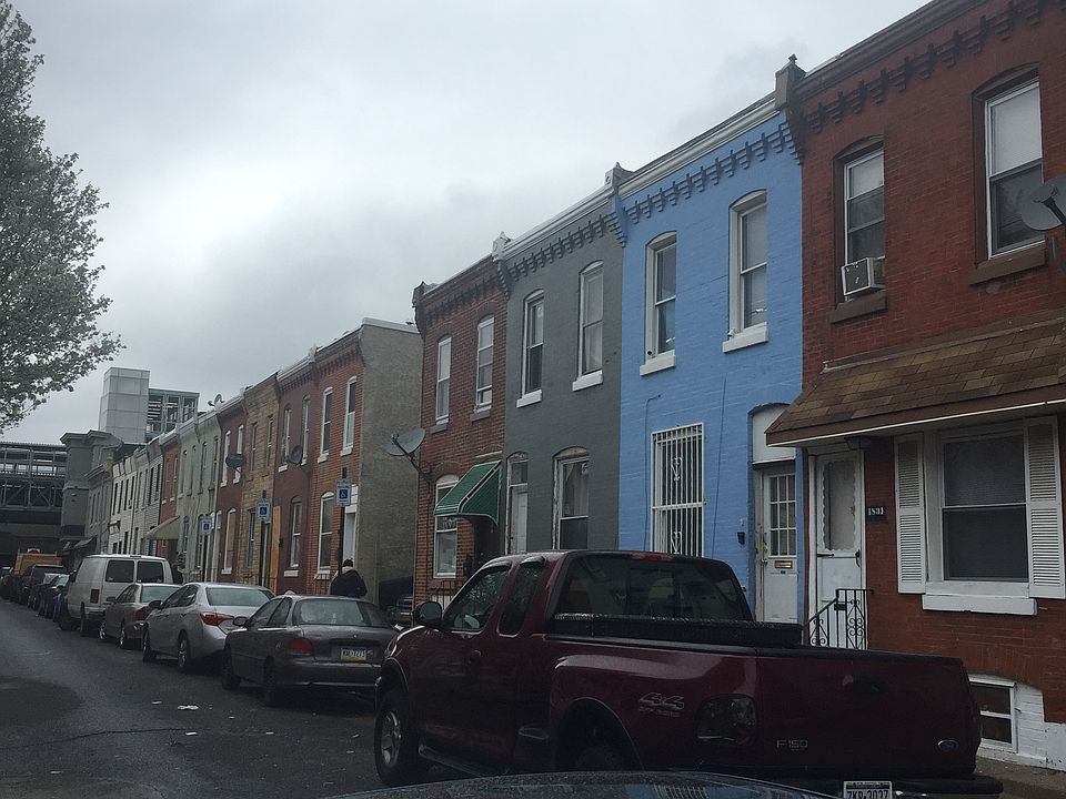2nd image of 1835 E Wishart St