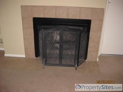 3rd image of 3716 E University Dr Unit 2013