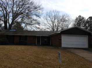 2660 Cliffwood Dr, Jackson, MS 39212