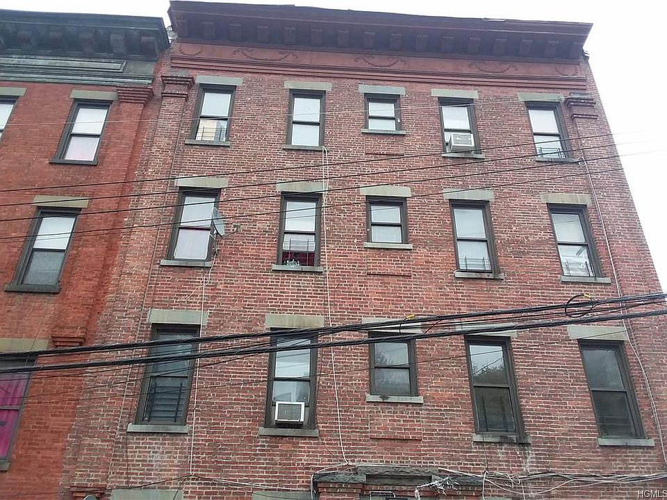 1st image of 138 Orchard St APT 1L