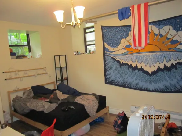 122 Fenimore Street image 25 of 30