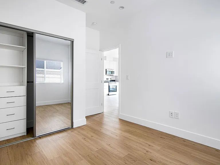 18199 Sunburst St — Photo 11