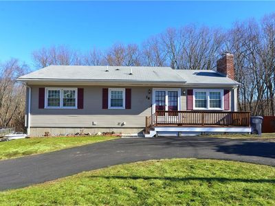 36 Maid Marion Ln, West Warwick, RI, 02893