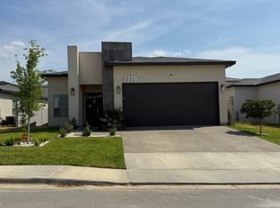 1719 Fresnillo Dr, Laredo, TX 78046