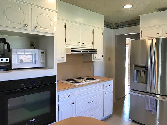5th image of 3906 Placid Ct