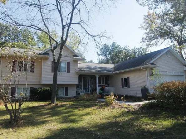 N5840 Oak Tree Acres, Princeton, WI 54968