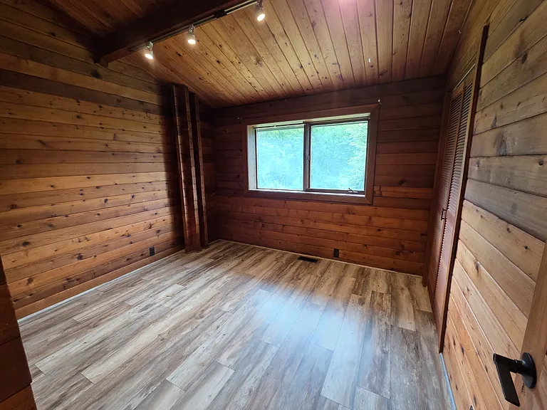 15 Woodard Rd #1 — Photo 3