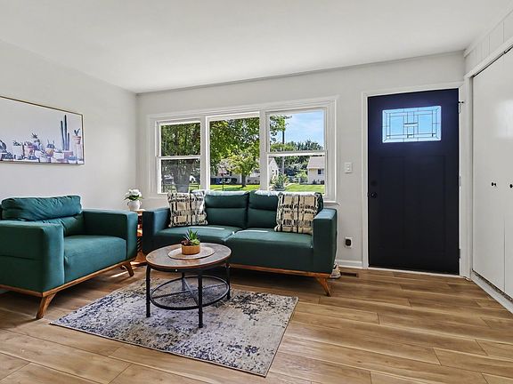 5th image of 2313 Benedict Ave