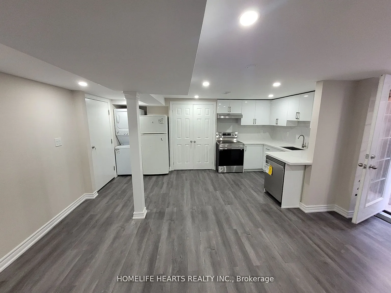 2 bed, $2,100 — Photo 3