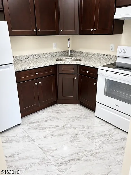 1 bed, 1.0 bath, $1,595 — Photo 2