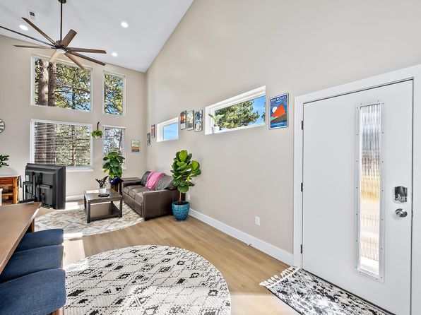 8213 Stags Leap Trl