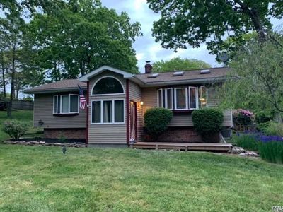 5 Walnut Dr, Shoreham, NY, 11786