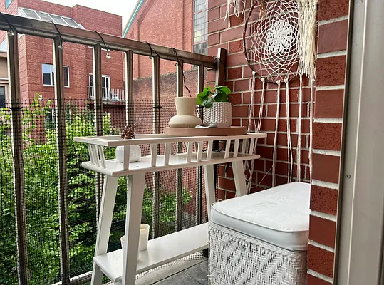 Rented by Daniel Gale Sotheby's International Realty | media 12