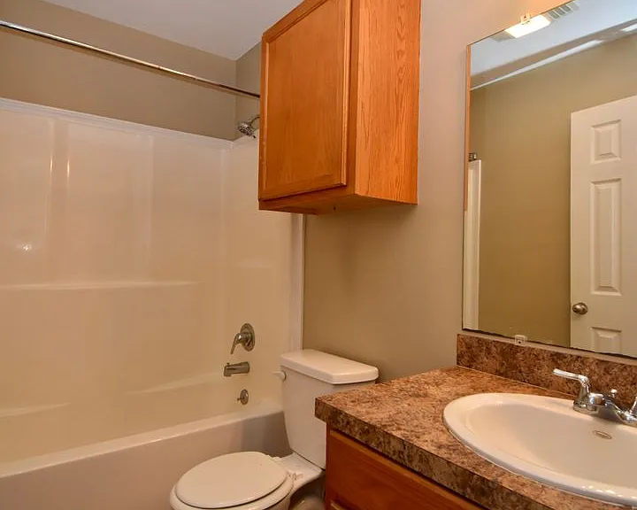 616 Evans St — Photo 12