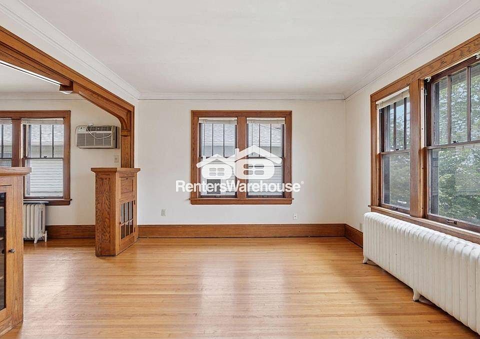 1st image of 1601 Charles Ave