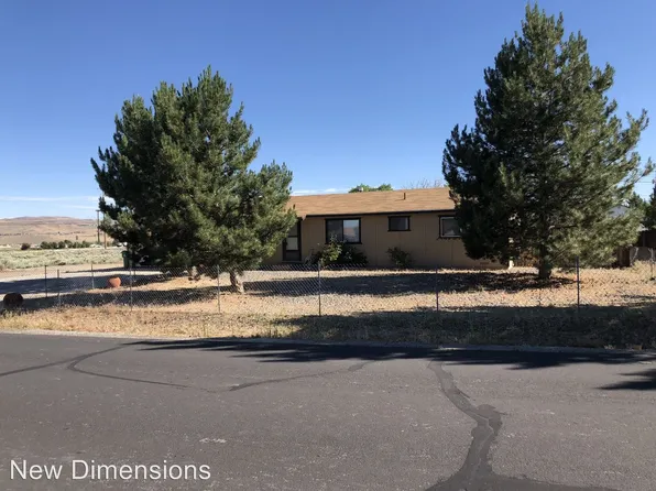 5710 Dolores Dr, Sparks, NV 89436