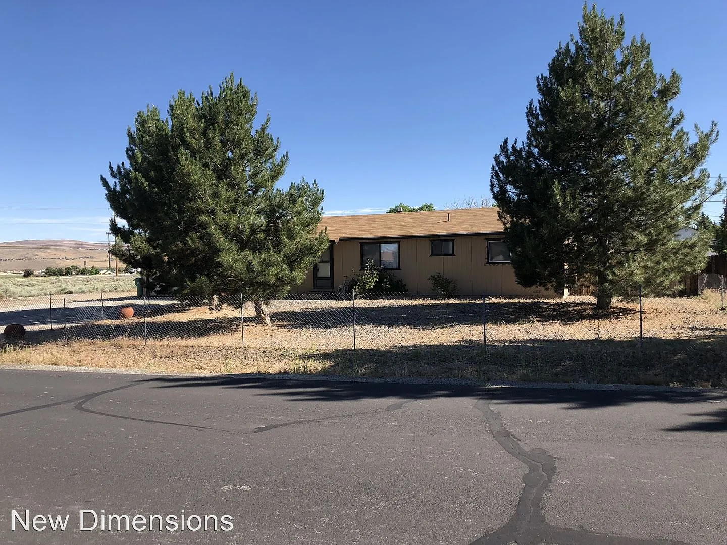 5710 Dolores Dr photo 1