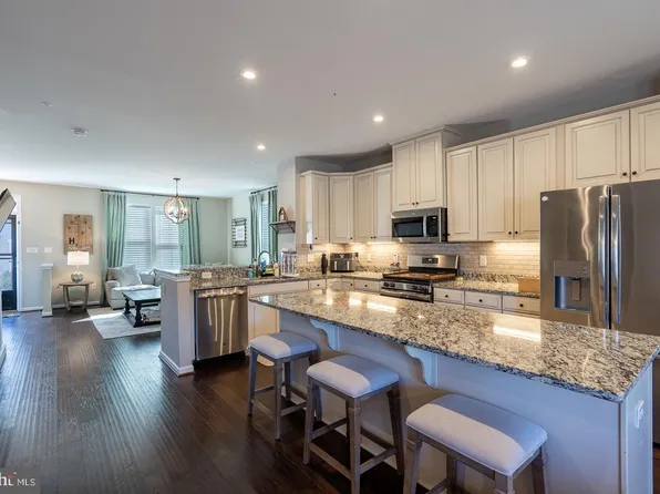 2025 Stargazers Rd, Romansville, PA 19320