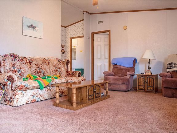 4th image of 814 Gleason Ave