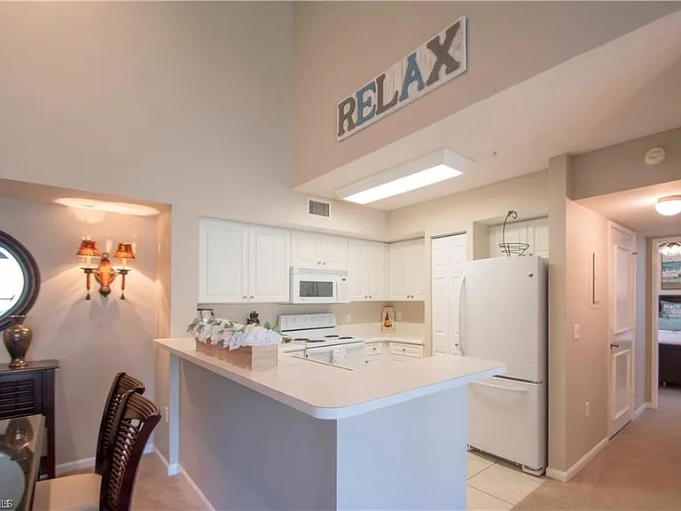 1220 Wildwood Lakes Blvd #201 — Photo 18