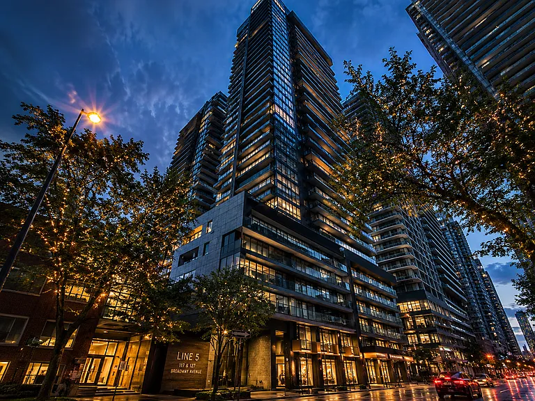 117 Broadway Ave #2103 — Photo 4