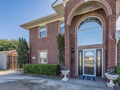 1606 Addington St, Irving, TX, 75062