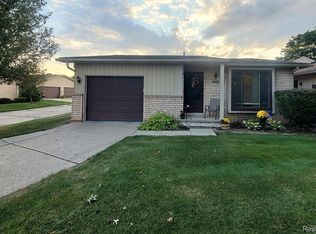 13850 Barcroft Way, Warren, MI 48088