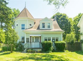 46 Old Post Rd, Staatsburg, NY 12580