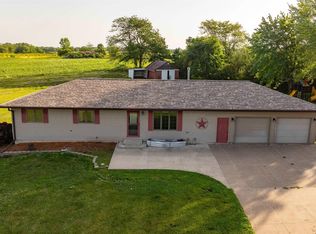 11759 Angle Rd, Ottumwa, IA 52501