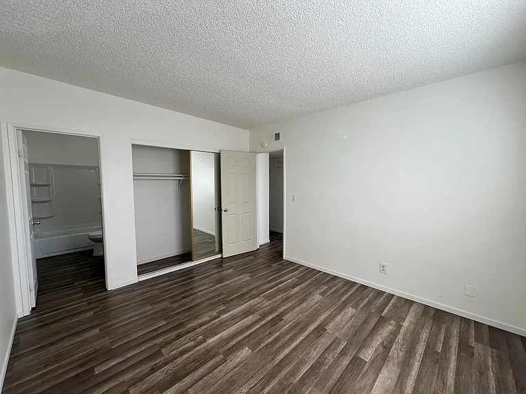 6942 Appleton Dr #3 — Photo 23