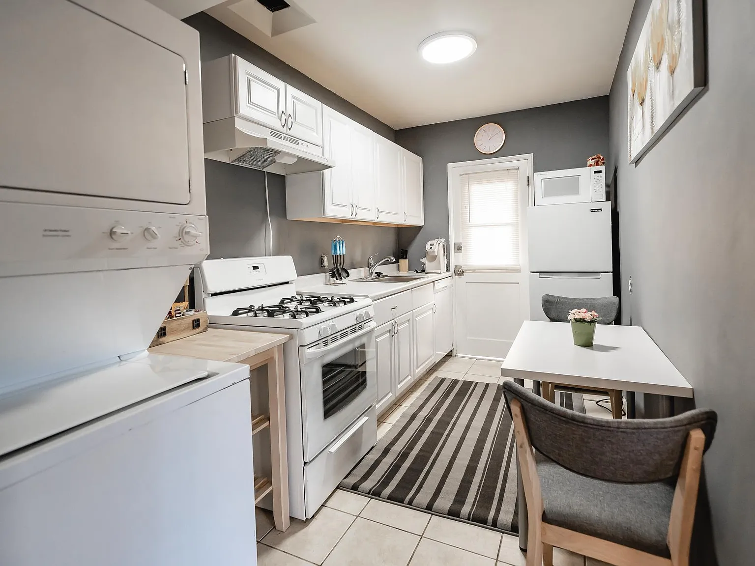 1 bed, 550 sqft, $3,800 — Photo 3