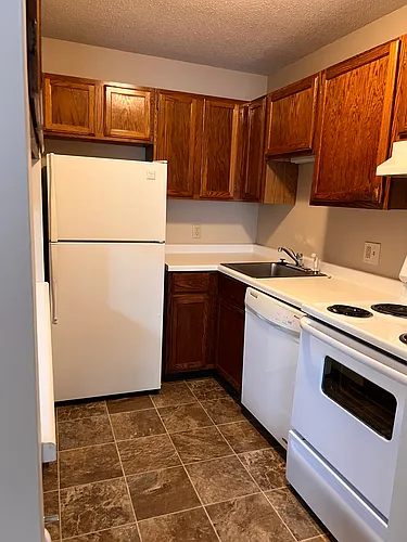 1795 Cedar Ave Photo 1