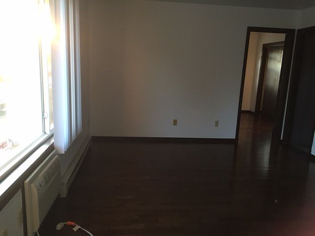 1st image of 1655 W Mason St APT 8