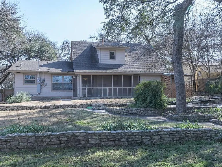 5102 Plumas Ln — Photo 18