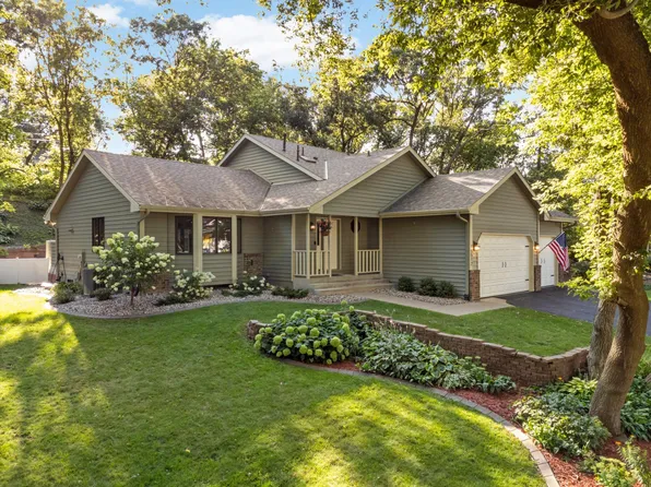 15512 Bryant Ave S, Burnsville, MN 55306