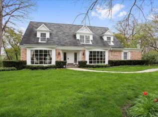 1375 Wood Hill Ln, Lake Forest, IL