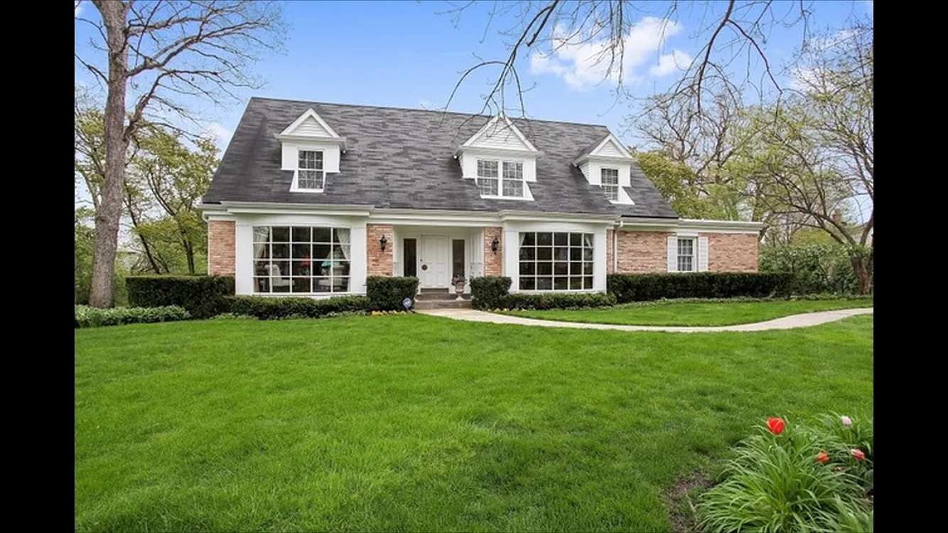 1375 Wood Hill Ln photo 1