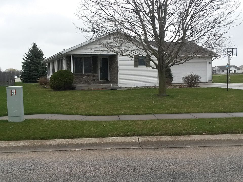 1st image of 2728 Lismore Dr