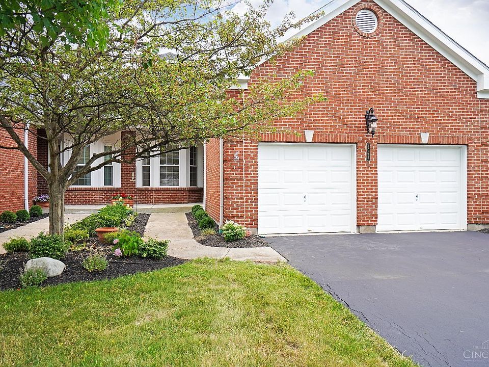 1st image of 8063 Paddington Ln