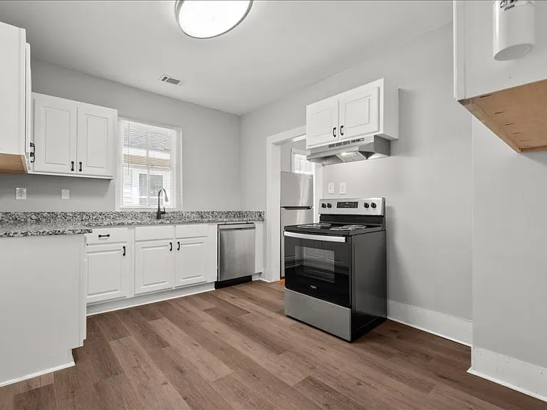 109 Winston St — Photo 19