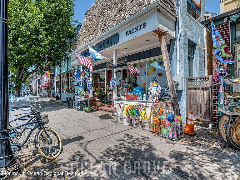 26 Atlantic Ave — Photo 65