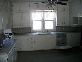 4th image of 1473 Pratt Dr