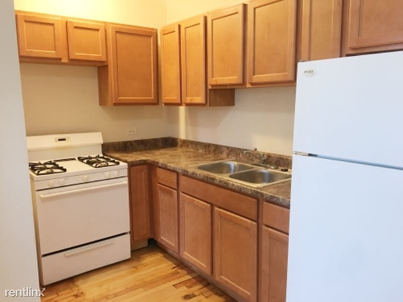1st image of 2519 N Lockwood Ave #2