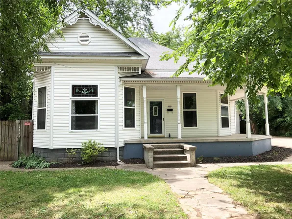 209 S Jackson St, Salem, MO 65560
