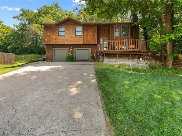 5724 Miami Ave, Kansas City, KS 66106