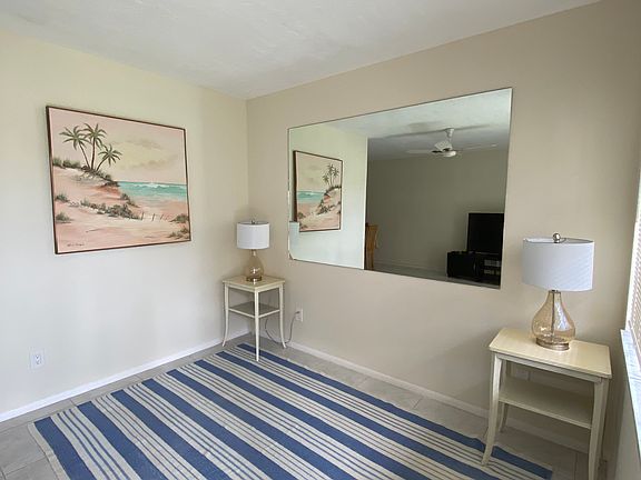 2nd image of 104 Royal Oak Dr APT 104