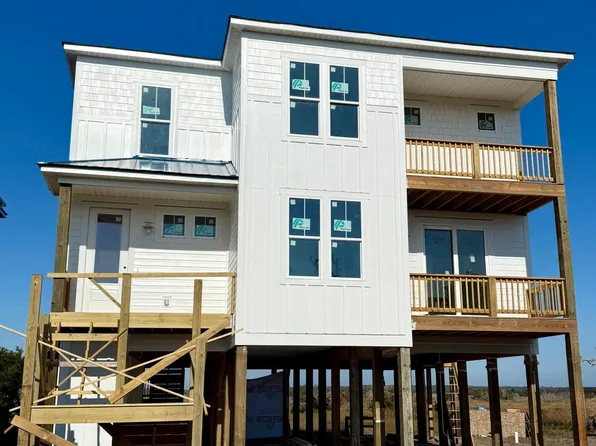 107 S Boca Bay Lane, Surf City, NC 28445