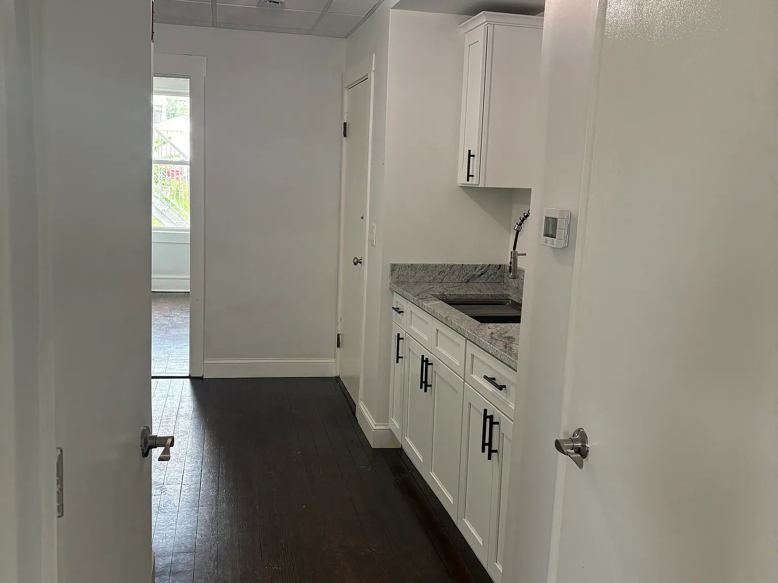 2 bed, 950 sqft, $1,850 — Photo 4
